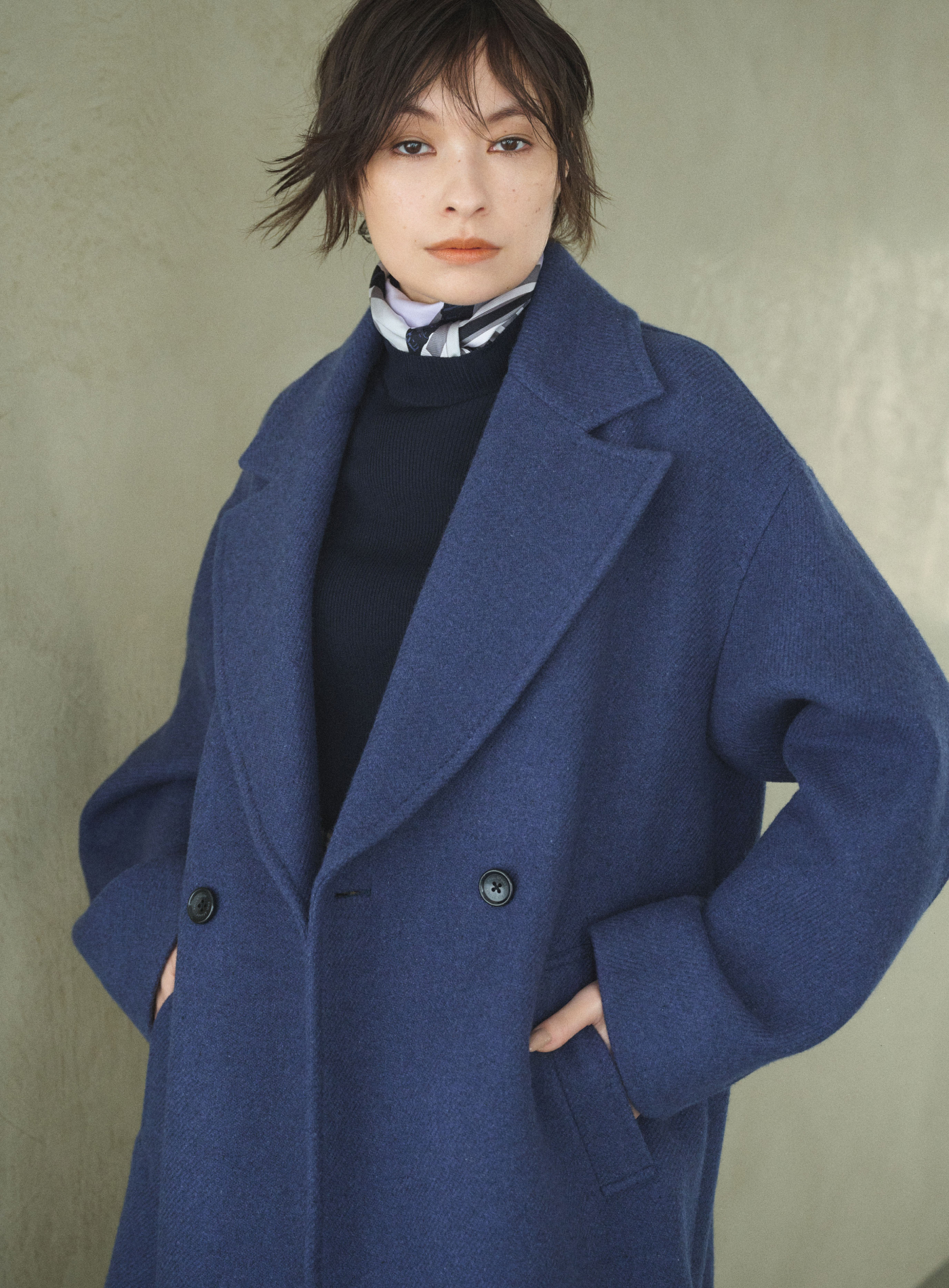 Paul Stuart ｜【太田莉菜が着こなすポール・スチュアート】端正な